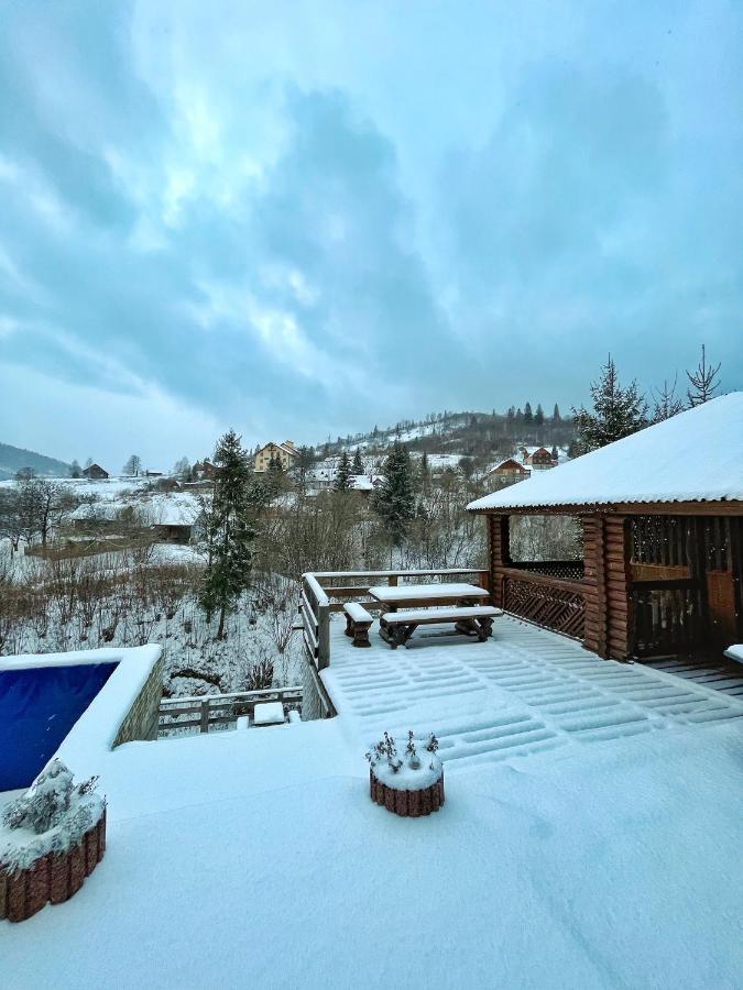 فندق سلافسكيفي  Aspen المظهر الخارجي الصورة
